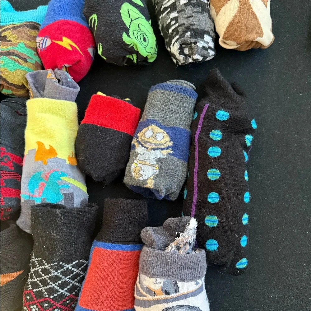 Colorful Patterned Dress Socks Collection - Picture 3 of 3